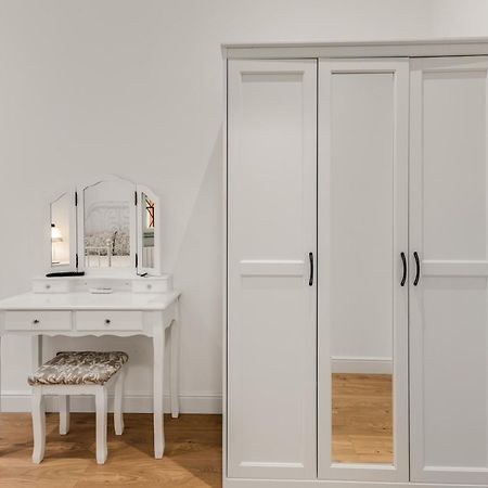 Dolce Rooms Milan Bagian luar foto