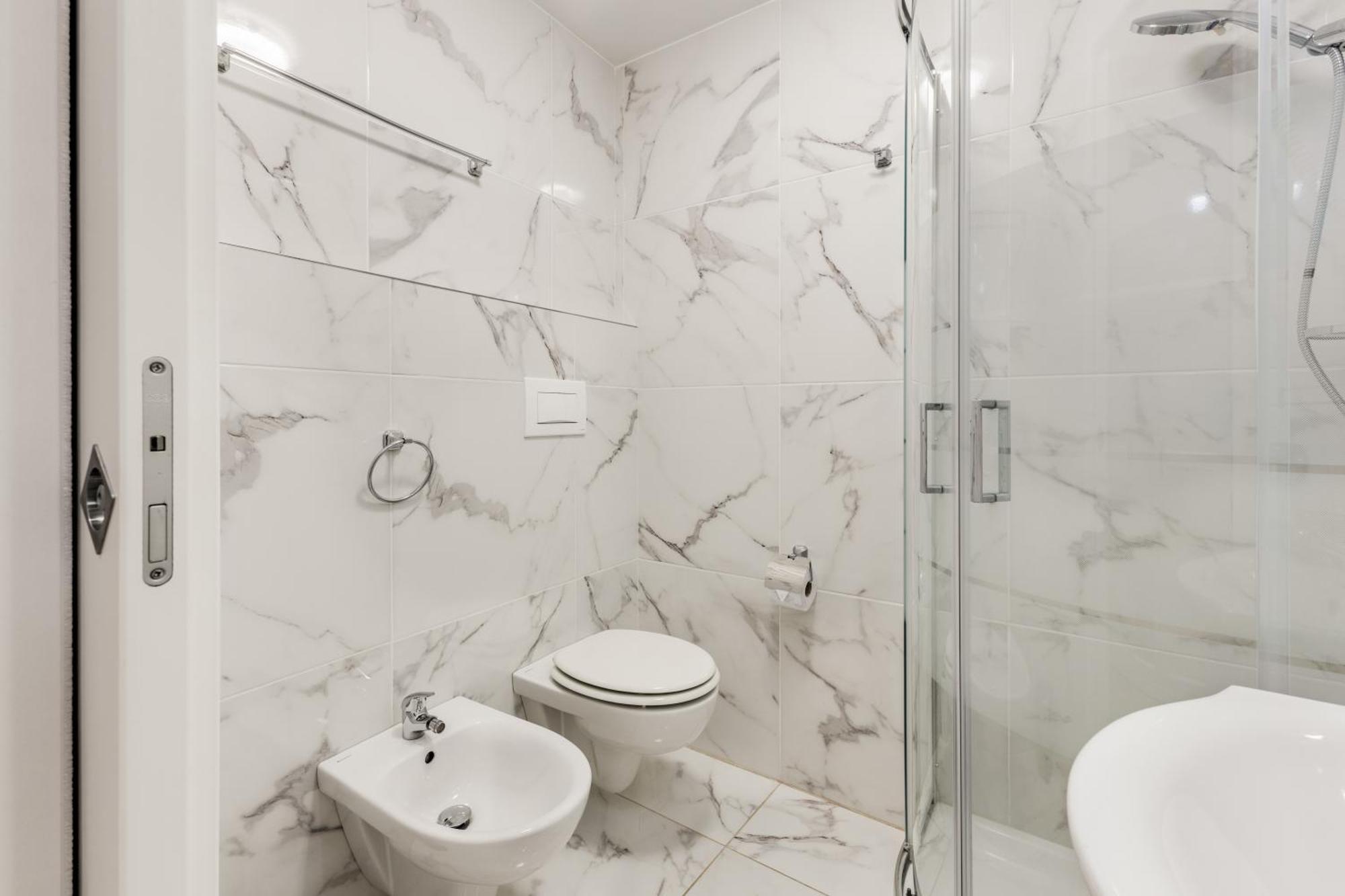 Dolce Rooms Milan Bagian luar foto